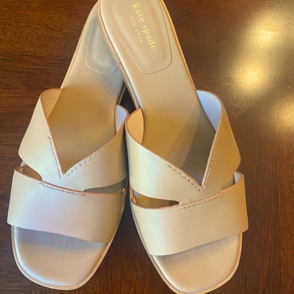 Kate Spade tan sandal